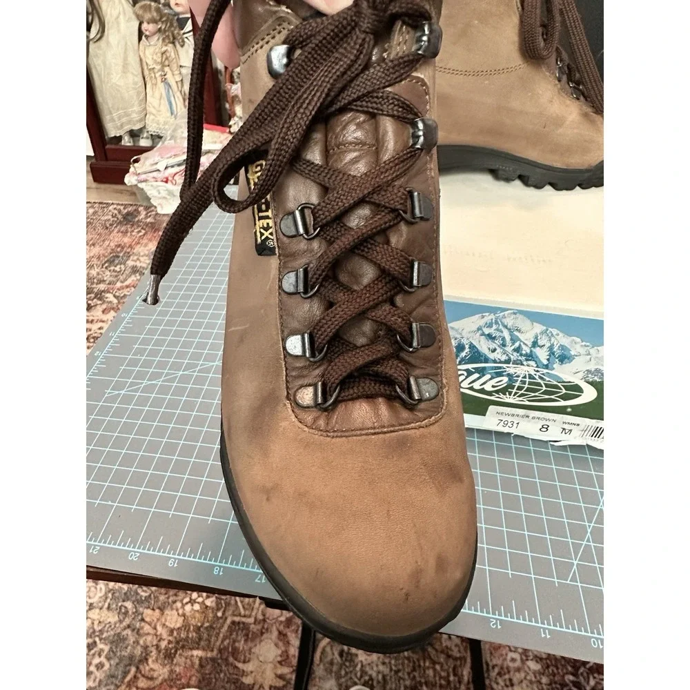 Vasque Sundowner GTX Brown Leather Waterproof Hiking Boots 7931 Women's Size 8M